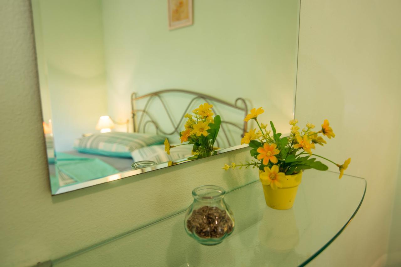 Apartments Angela 1711 Rakalj Ngoại thất bức ảnh