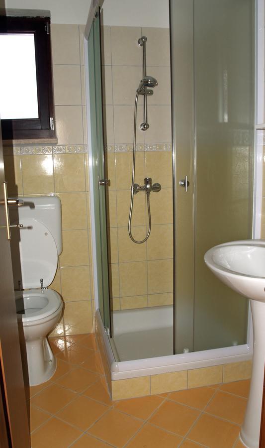 Apartments Angela 1711 Rakalj Ngoại thất bức ảnh